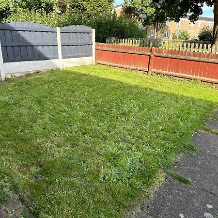 A Charming 3 Bed Home Next To Nec And Birmingham International Airport Marston Green ภายนอก รูปภาพ